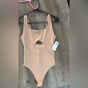 NWT Abercrombie & Fitch keyhole bodysuit